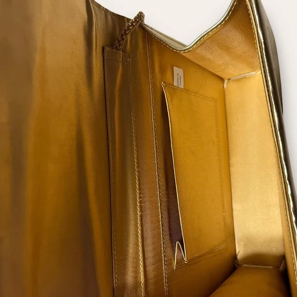 Y2K Gold Metallic Structured Bag Evening Going Out Magnetic - Picture 4 of 6